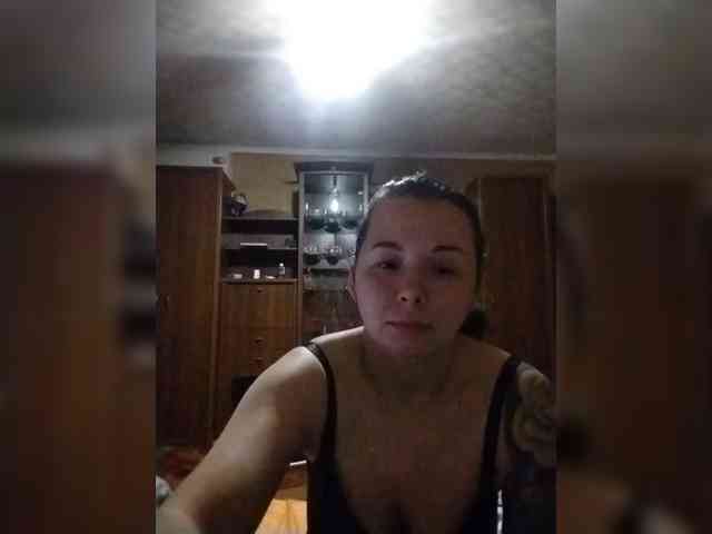 Lily6661 webcam