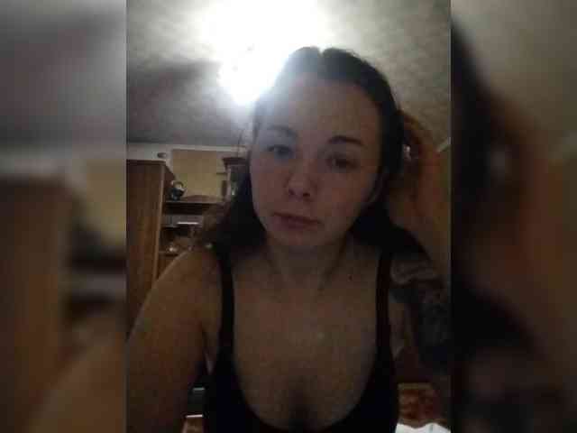 Lily6661 webcam
