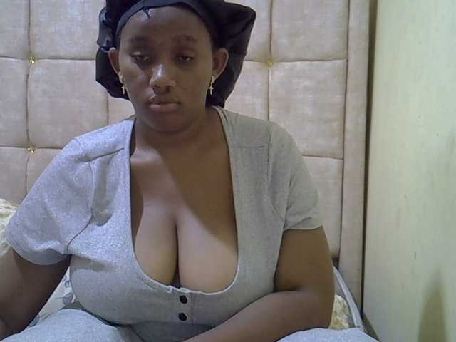 brownebony-'s BongaCams show and profile