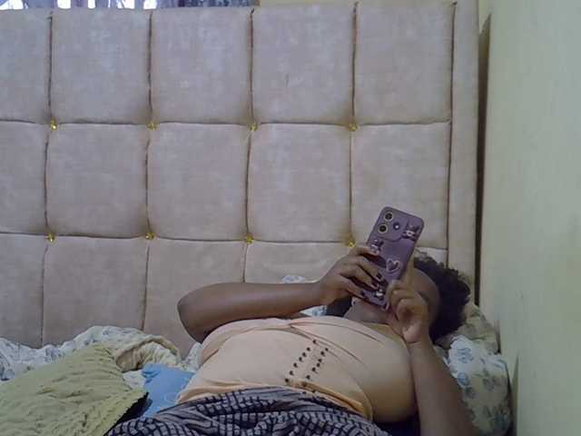 brownebony-'s BongaCams show and profile