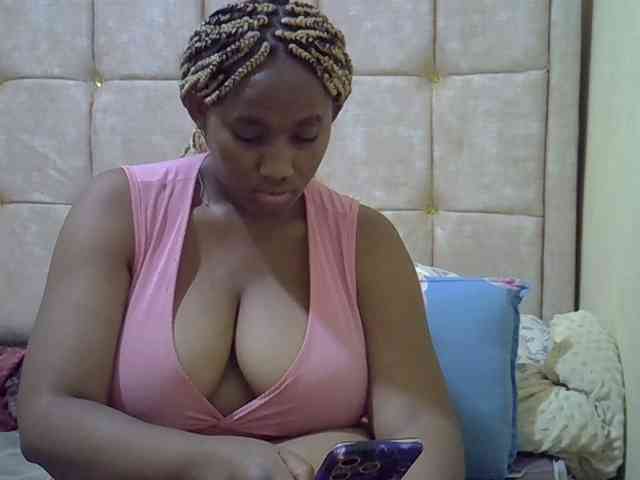 brownebony- webcam