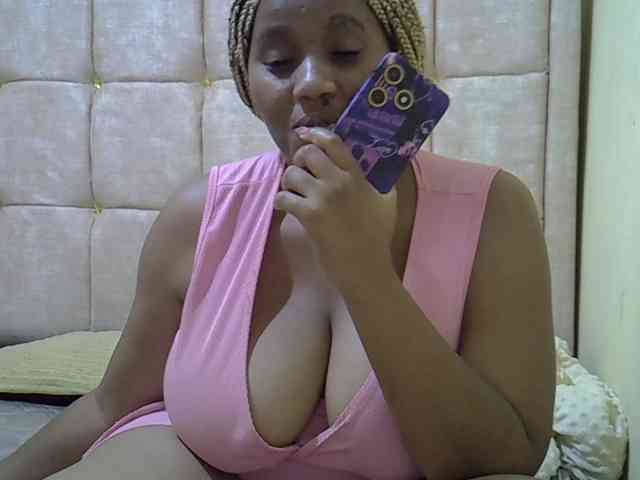 brownebony- webcam
