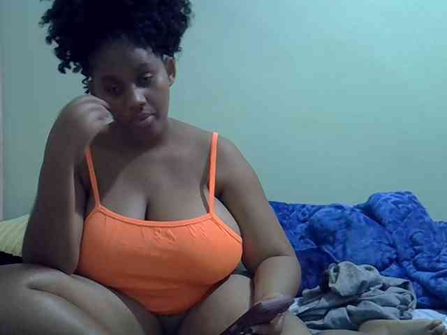 brownebony- webcam