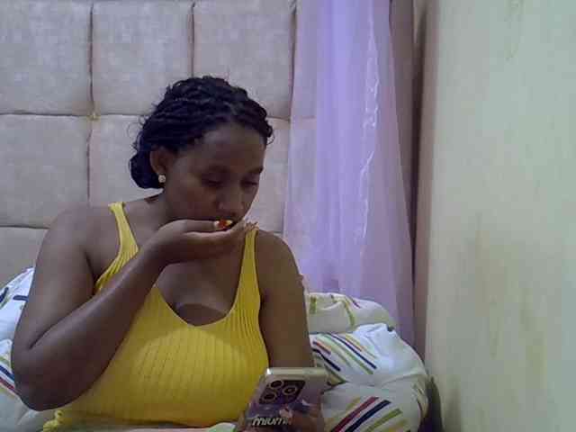 brownebony- Live Webcam on BongaCams