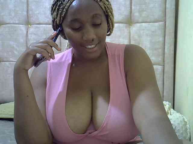 brownebony- webcam