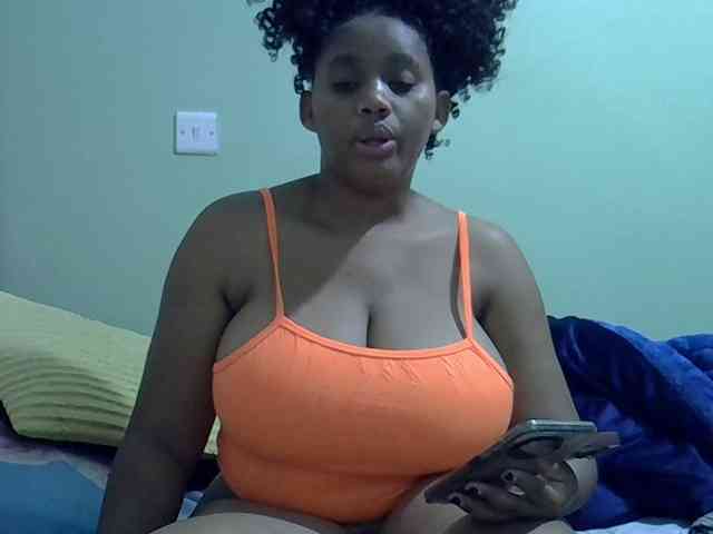 brownebony- webcam