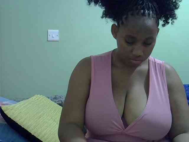 brownebony- webcam