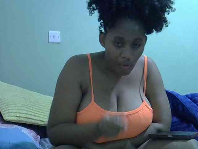 brownebony- webcam
