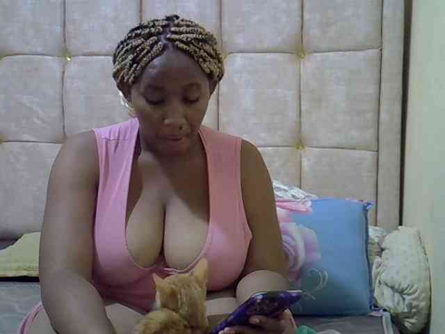 brownebony- webcam
