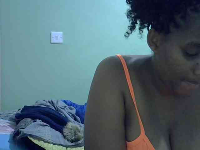 brownebony- webcam