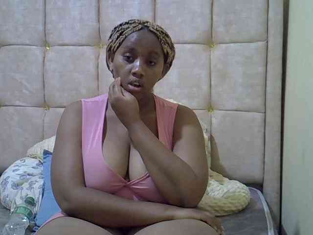 brownebony- webcam