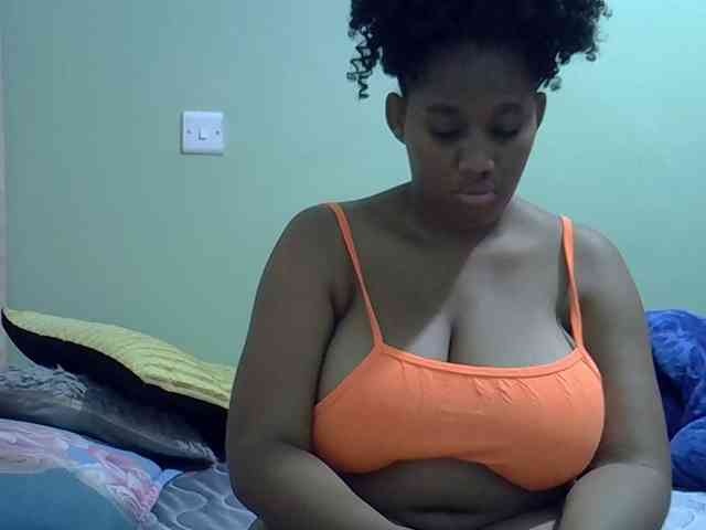 brownebony- webcam