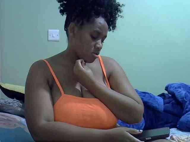 brownebony- webcam