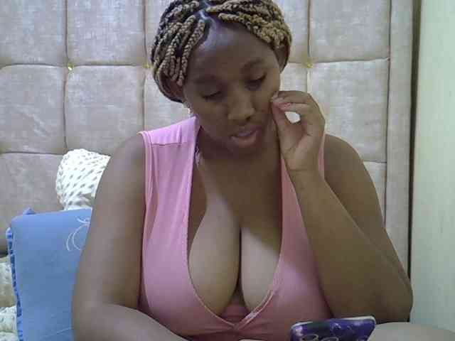 brownebony- webcam