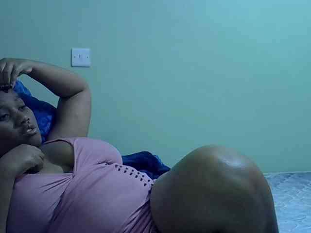 brownebony- webcam