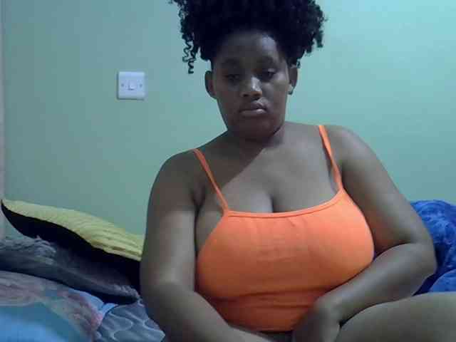 brownebony- webcam