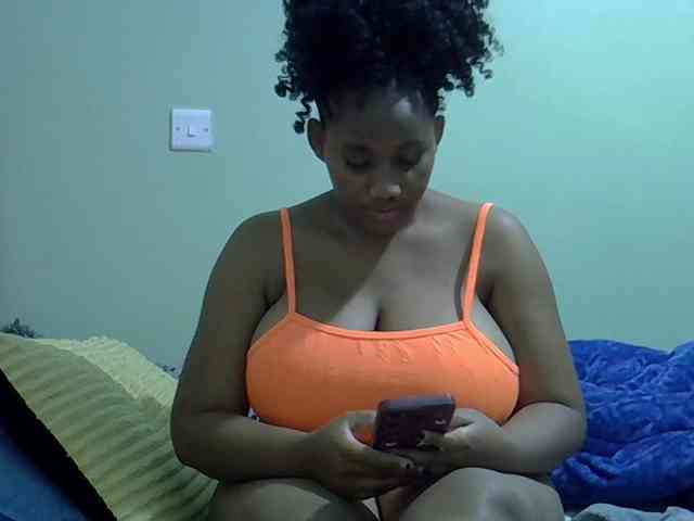 brownebony- webcam