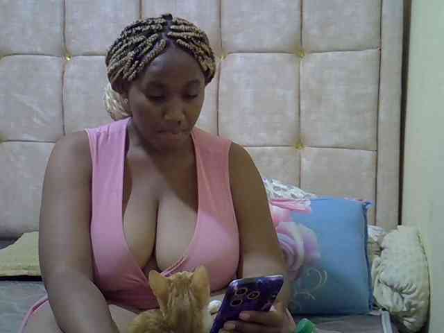 brownebony- webcam