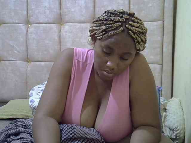 brownebony- webcam