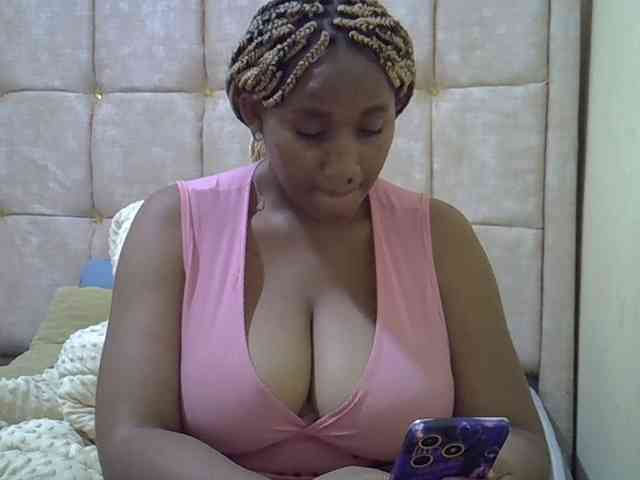 brownebony- webcam