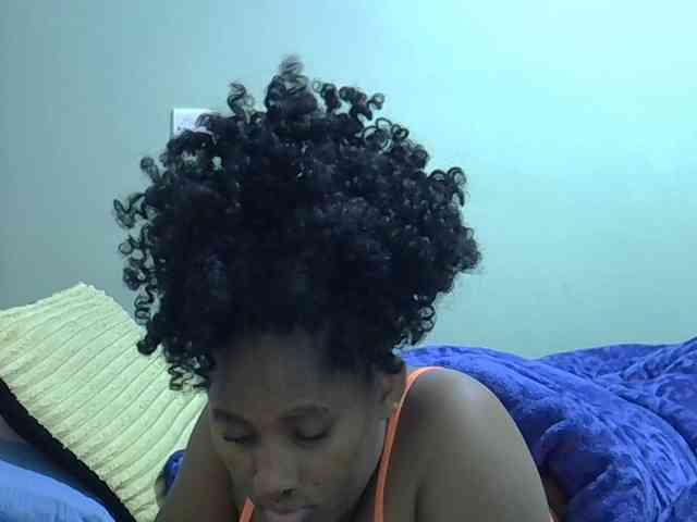 brownebony- webcam