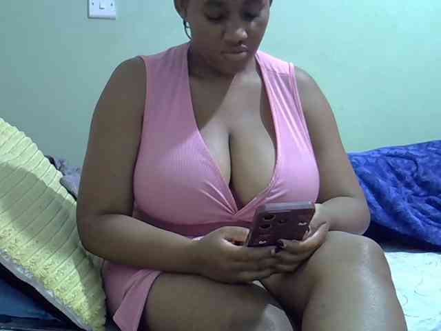 brownebony- webcam