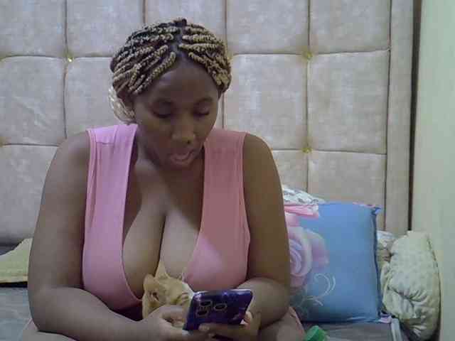 brownebony- webcam