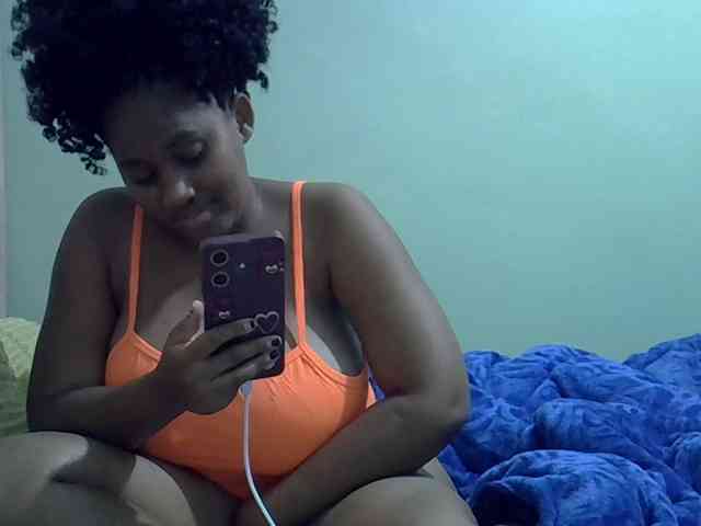 brownebony- webcam