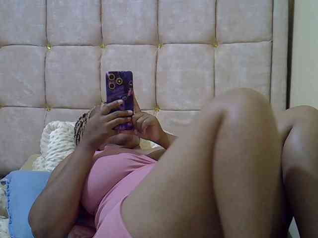brownebony- webcam