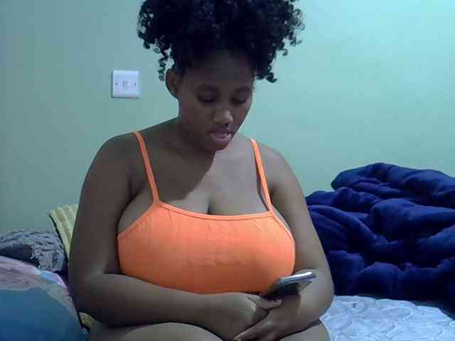 brownebony- webcam