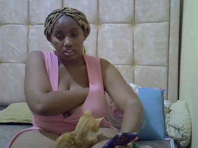 brownebony- webcam