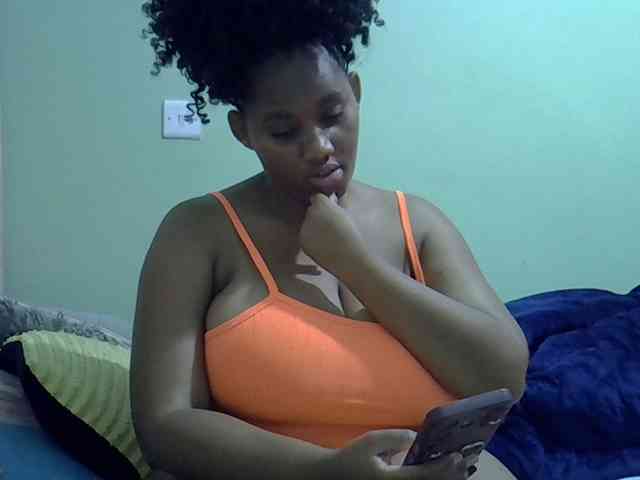 brownebony- webcam