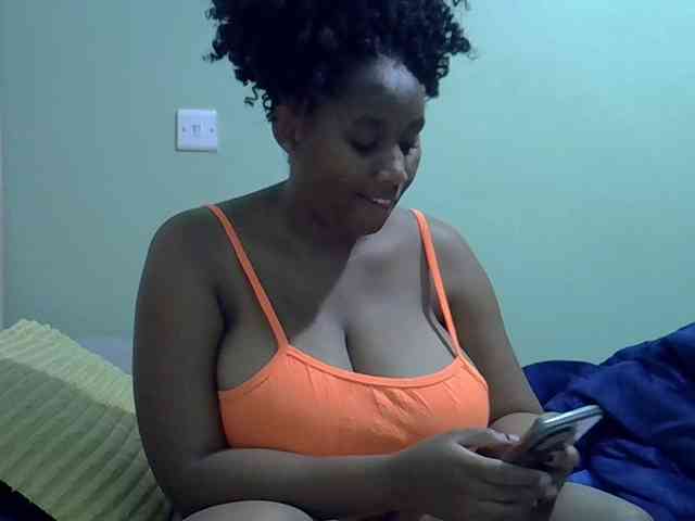 brownebony- webcam