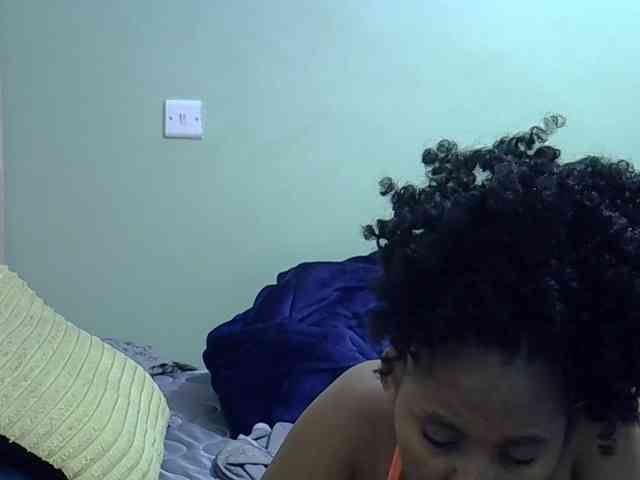 brownebony- webcam