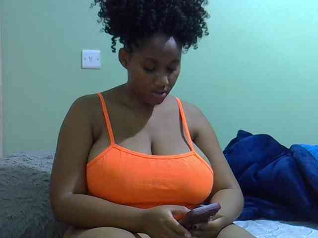 brownebony- webcam