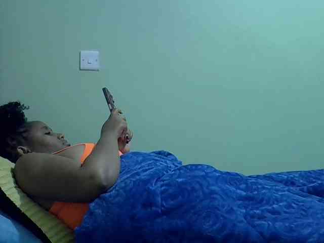 brownebony- webcam