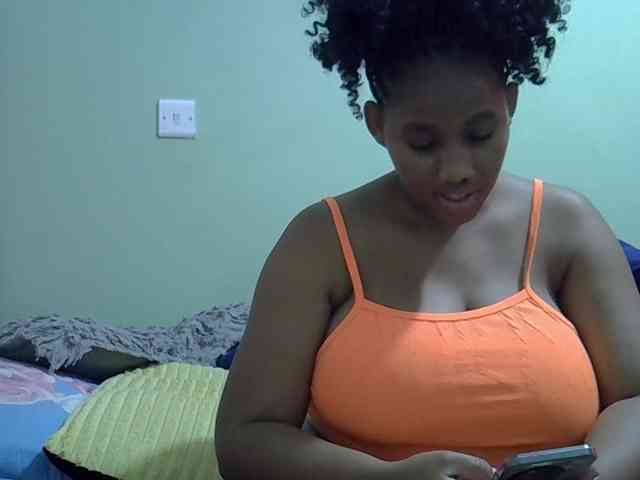 brownebony- webcam