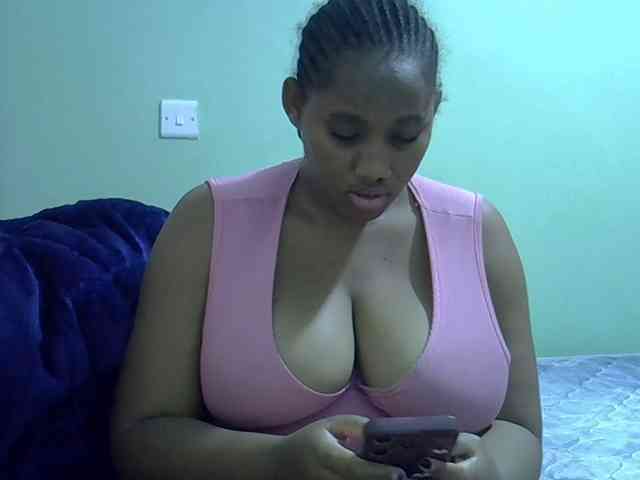 brownebony- webcam