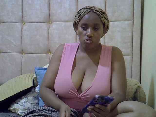 brownebony- webcam