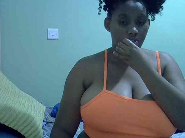brownebony- webcam