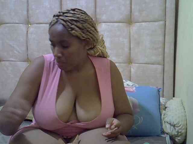 brownebony- webcam