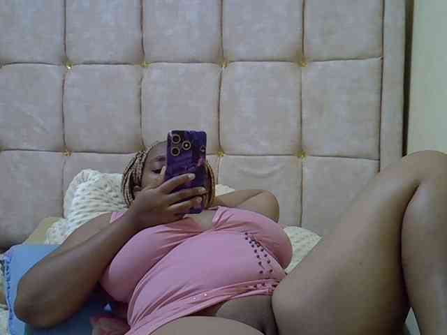 brownebony- webcam