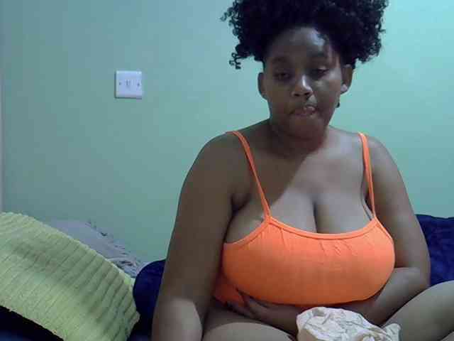 brownebony- webcam