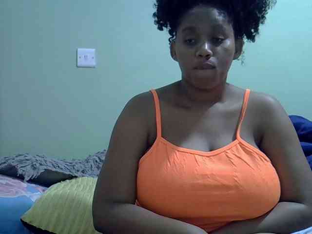 brownebony- webcam