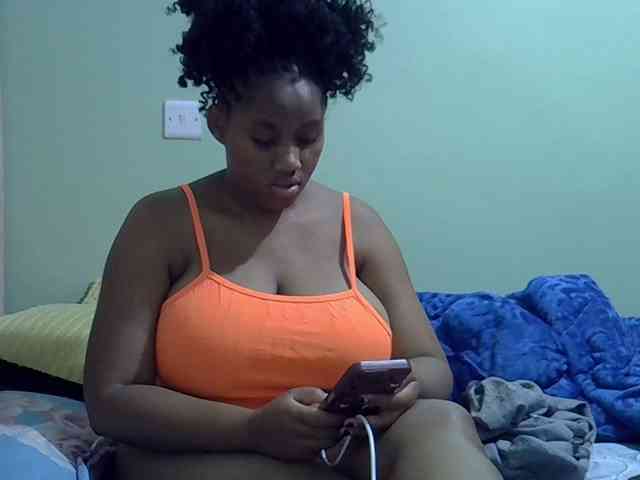 brownebony- webcam
