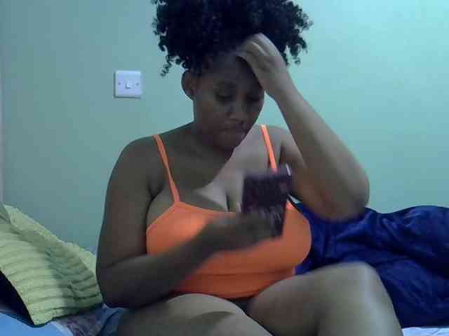brownebony- webcam