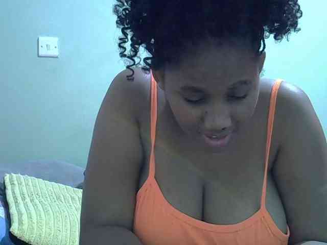 brownebony- webcam