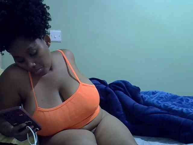 brownebony- webcam