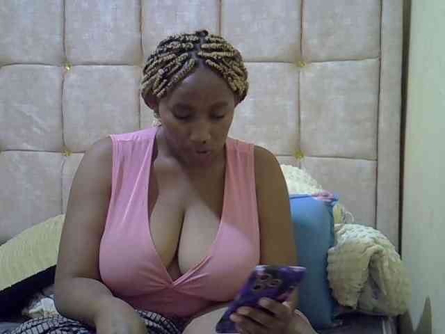 brownebony- webcam