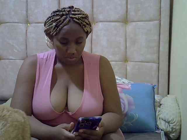 brownebony- webcam